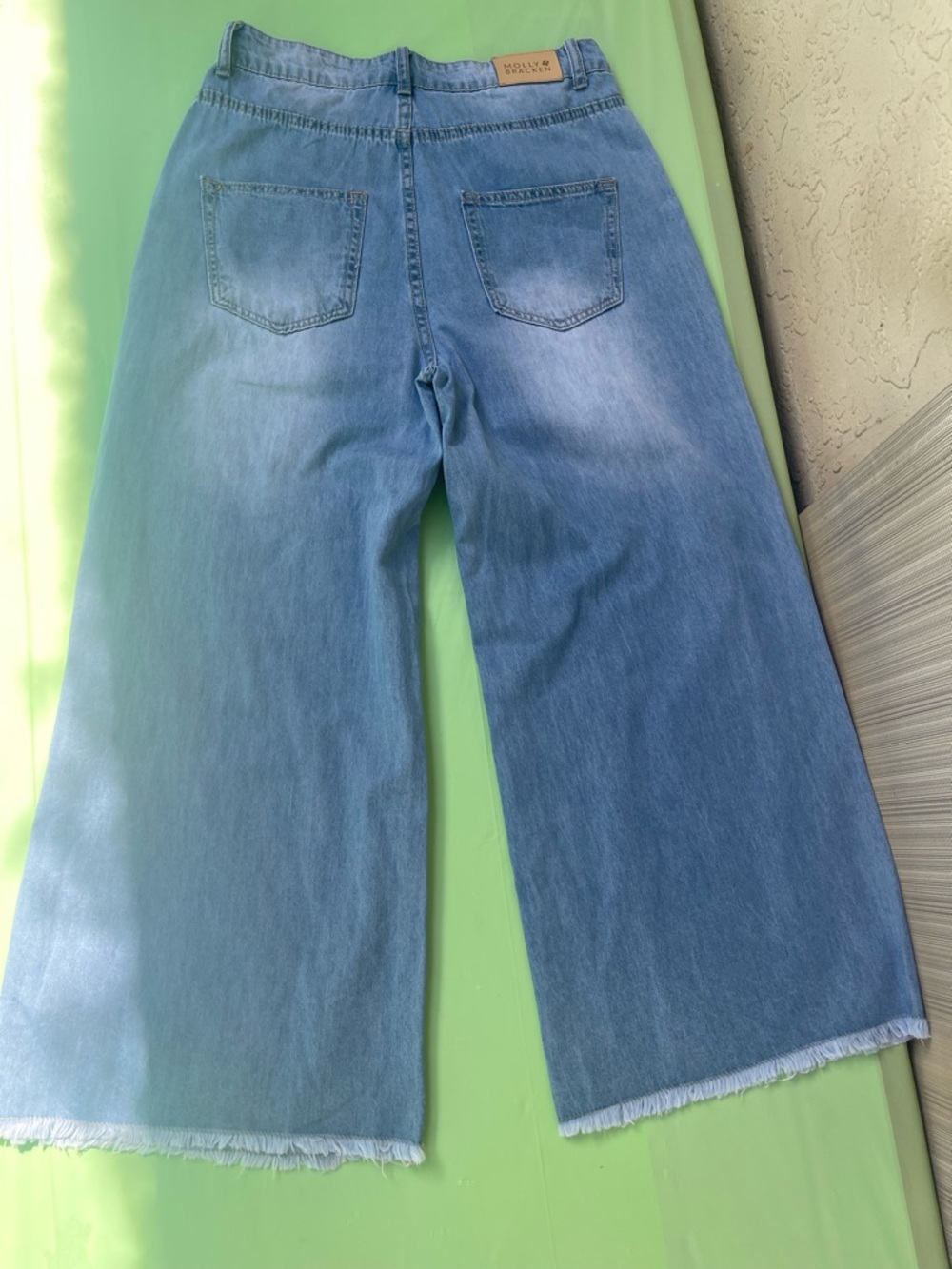 High Waisted Molly Bracken Light Blue Wide Leg Jeans Relaxed Fryed Hem Cropped M - Picture 16 of 16
